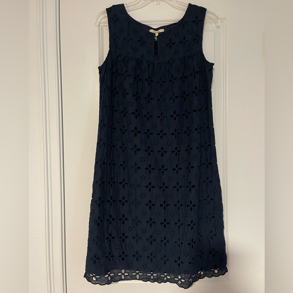 Lands End Canvas Navy Eyelet shift dress, size 8
